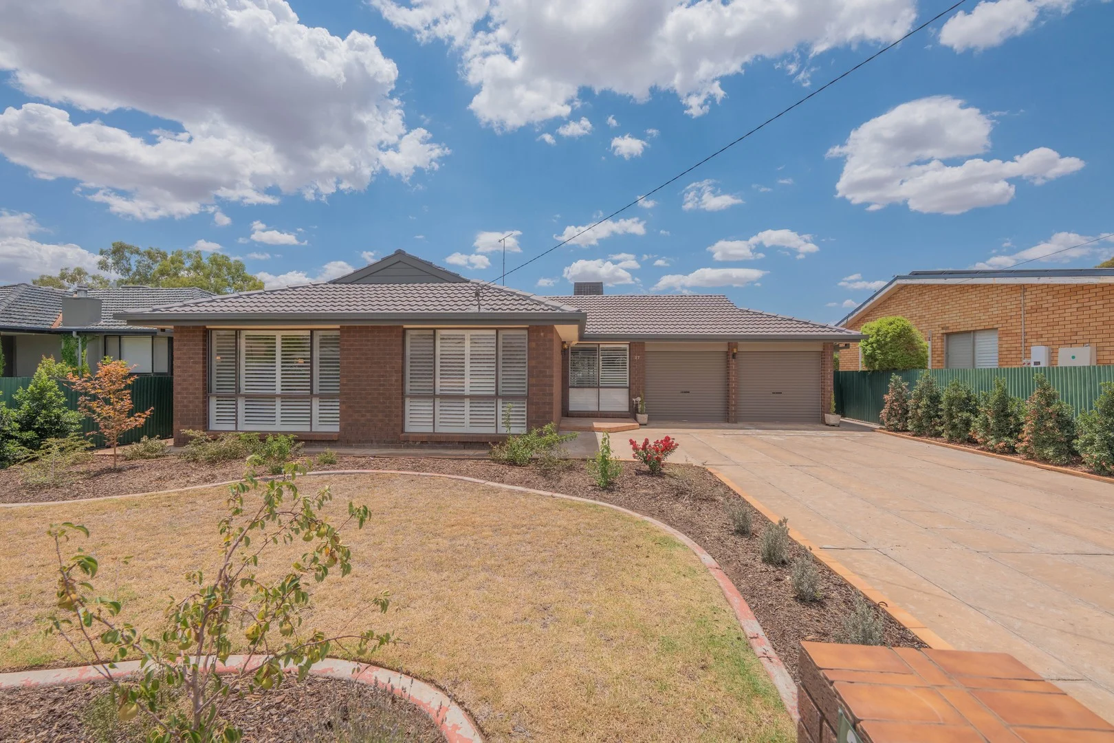 27 Cedar Street, West Wyalong NSW 2671
