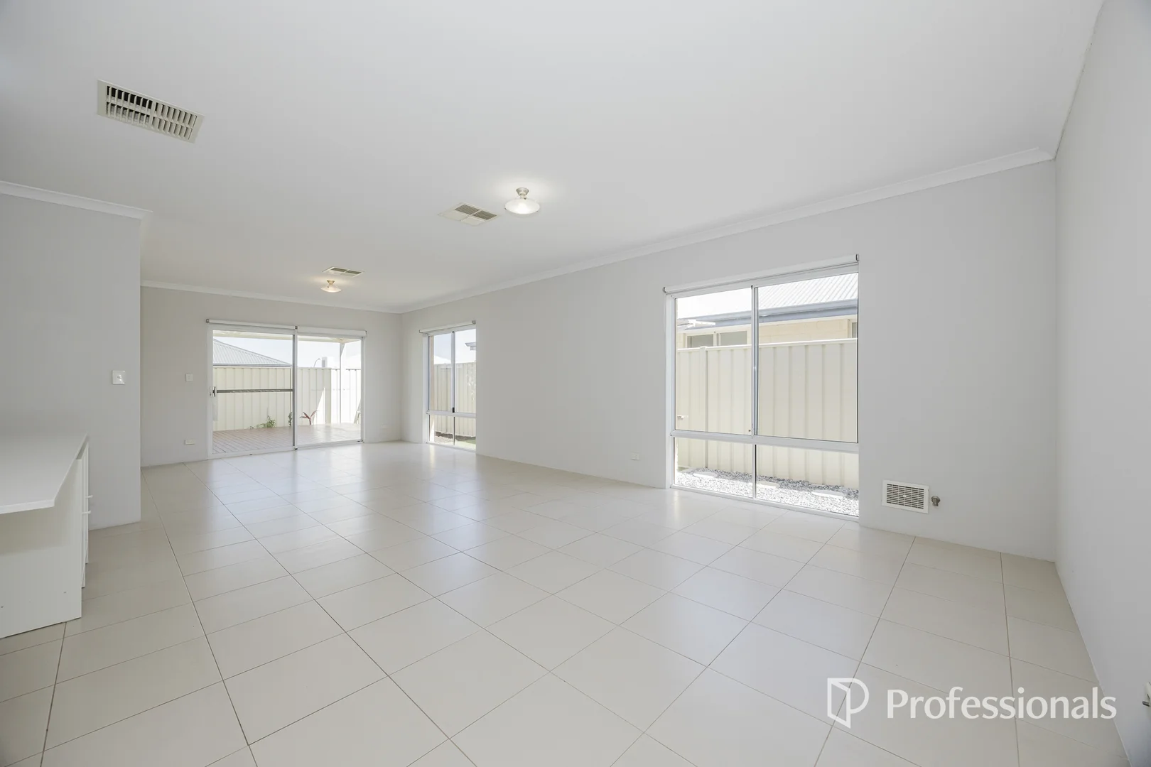 Additional image 8 of 3 Koolert Loop, Yanchep WA 6035