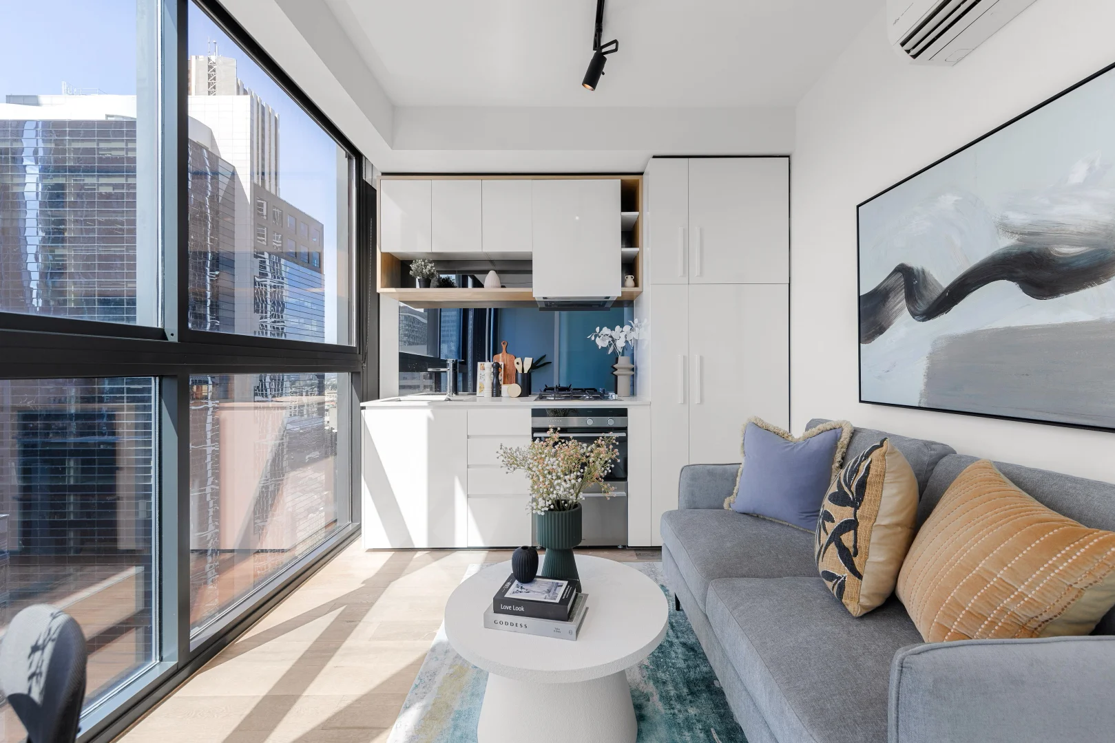 Additional image 3 of 2402/315 La Trobe Street, Melbourne VIC 3000