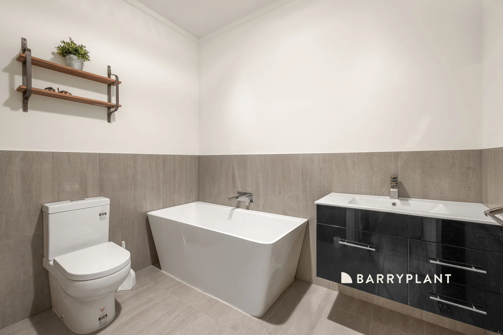 Additional image 10 of 1/26 Albert Road, Drouin VIC 3818