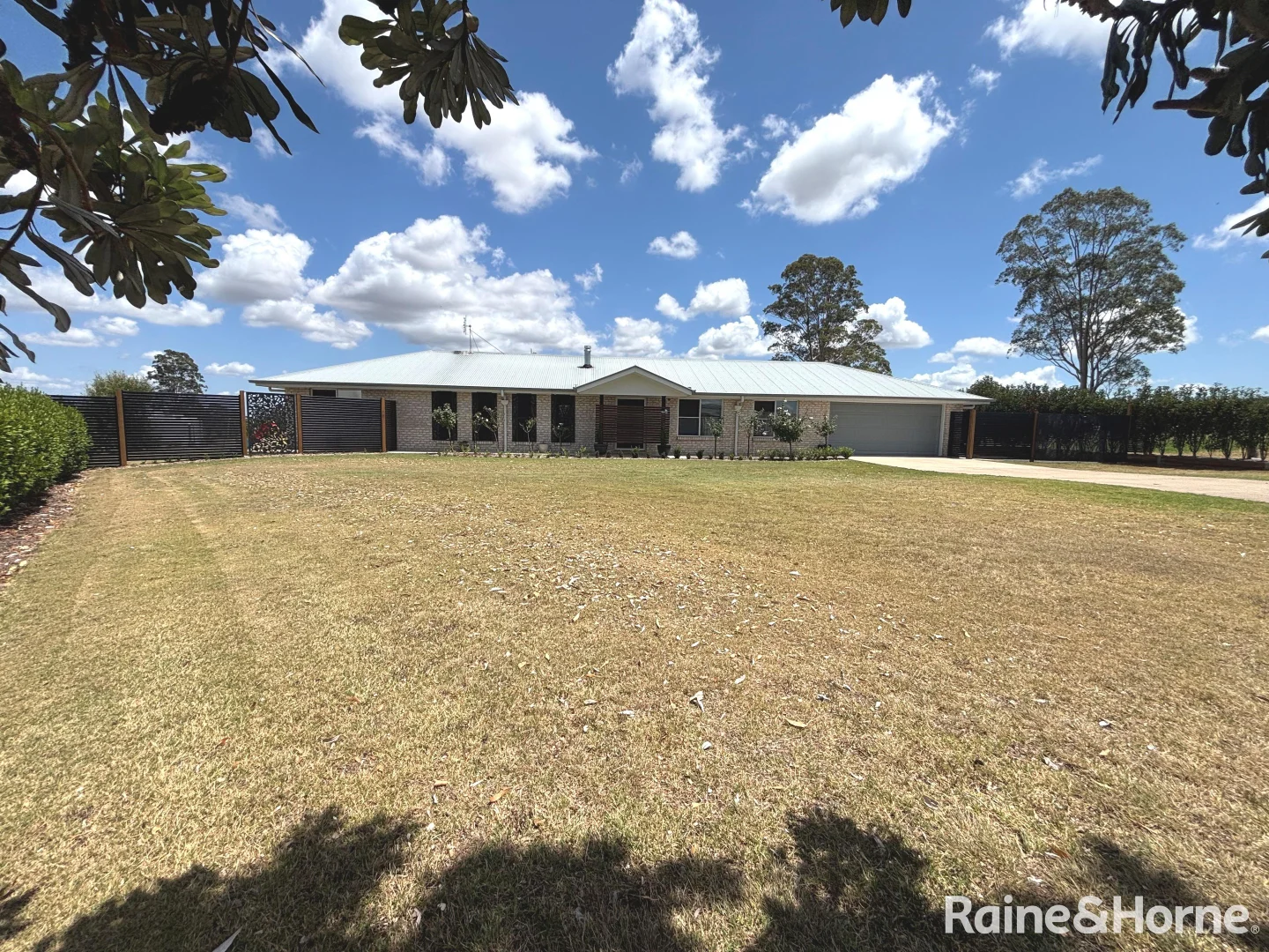 Additional image 31 of 94-96 Rosella Parade, Kingaroy QLD 4610