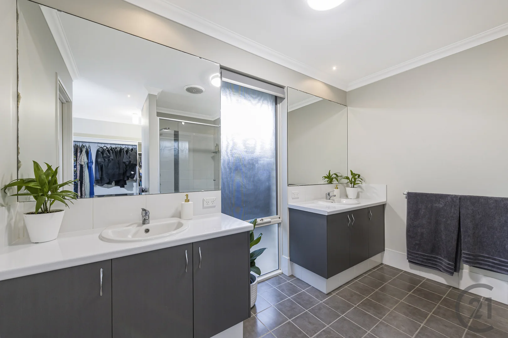 Additional image 9 of 247 Peelwood Parade, Halls Head WA 6210