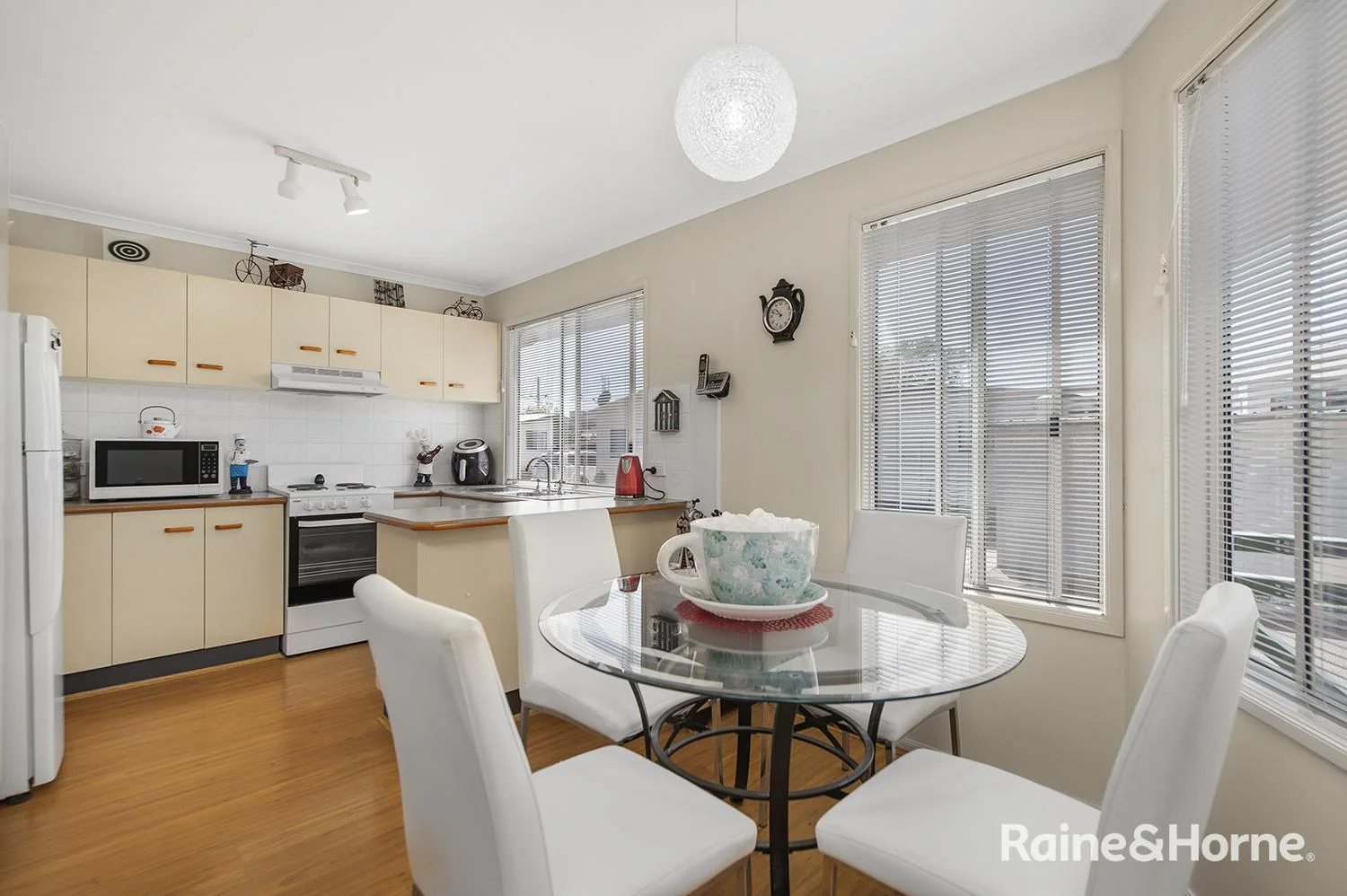 Additional image 5 of 12/687 Pacific Highway, Belmont NSW 2280