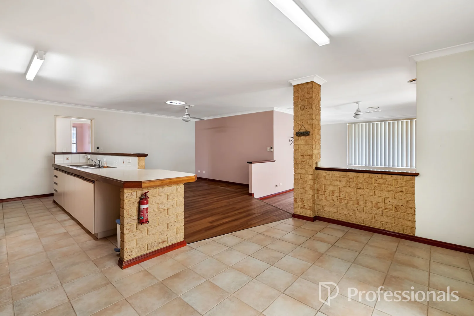 Additional image 11 of 16 Leeward Close, Safety Bay WA 6169