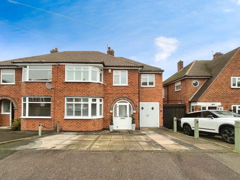 Woodgate Drive, Birstall, Leicester, Leicestershire LE4