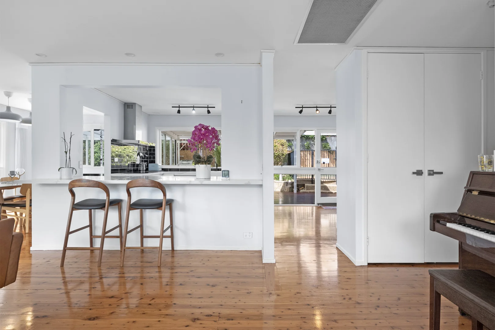 Additional image 6 of 130 Duneba Drive, Westleigh NSW 2120