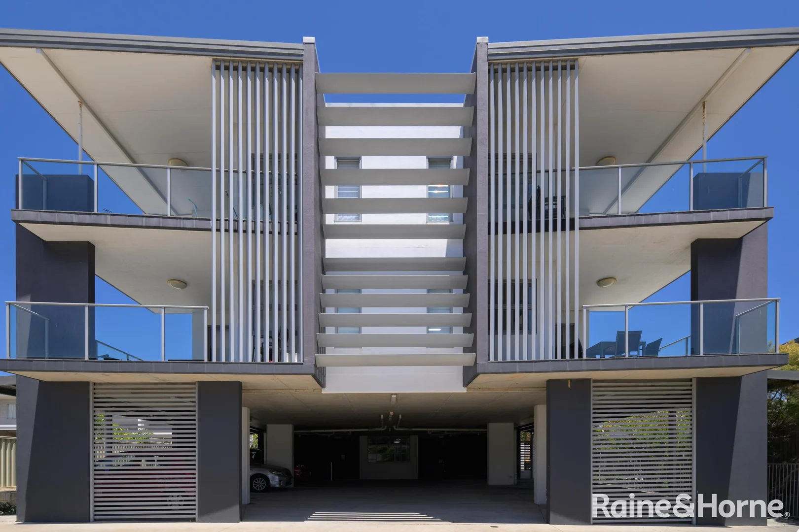 Additional image 18 of 9/11 GLENLYON ST, Gladstone Central QLD 4680