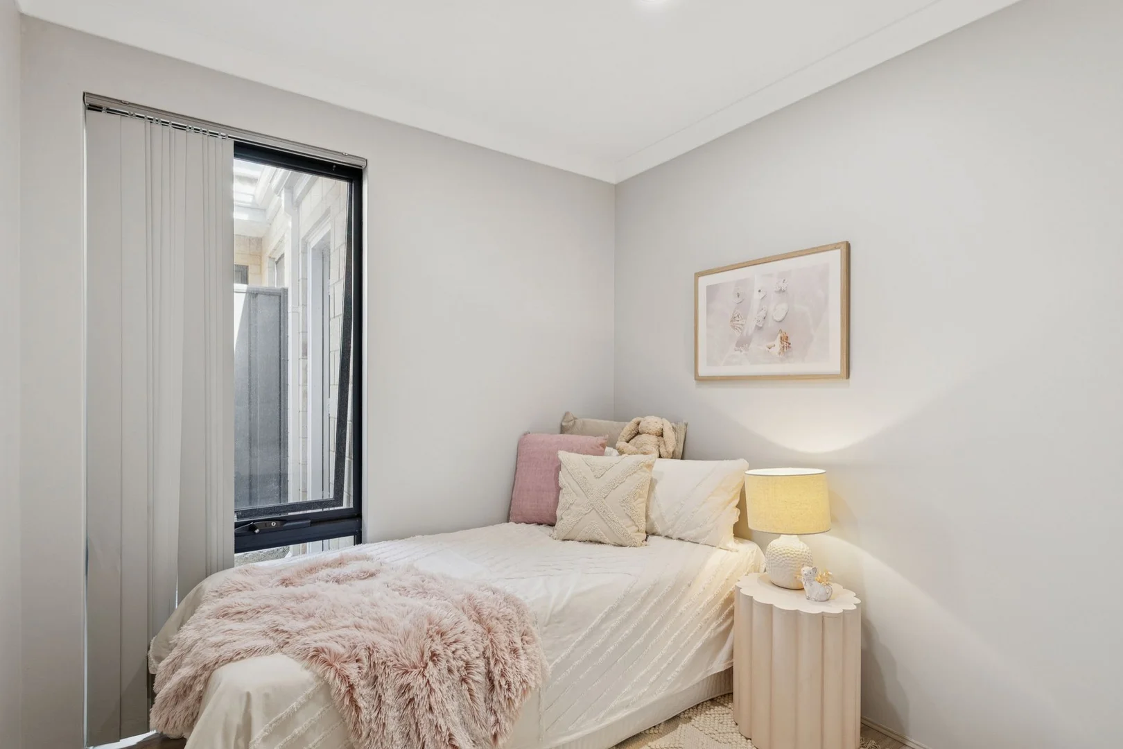 Additional image 7 of 327 Grandis Boulevard, Banksia Grove WA 6031