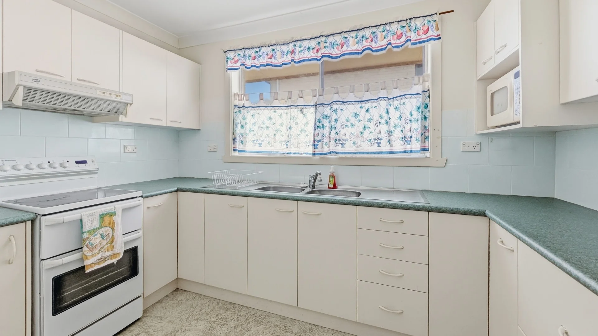 Additional image 7 of 29 Cresswick Parade, Dalmeny NSW 2546