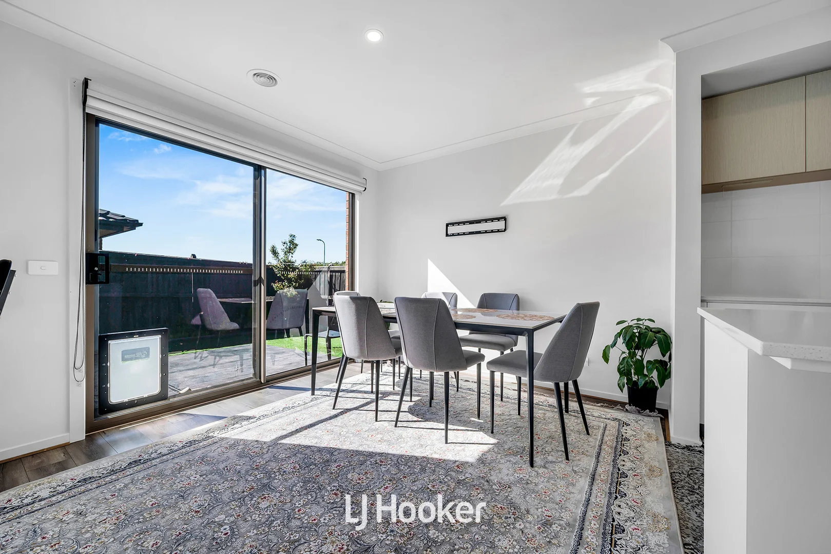 Additional image 7 of 27 Ironstone Street, Cranbourne East VIC 3977