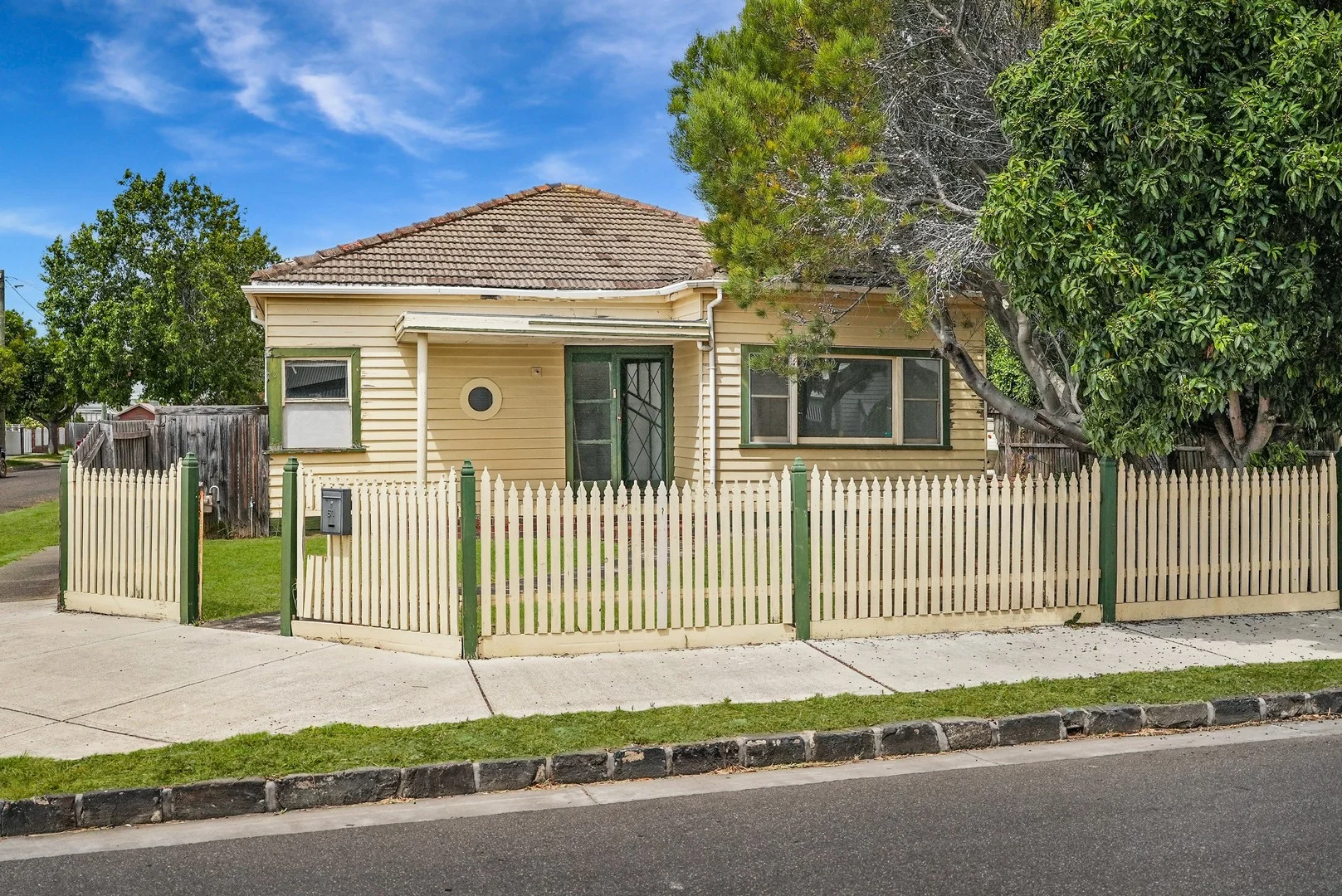 61 Collins Street, Geelong West VIC 3218