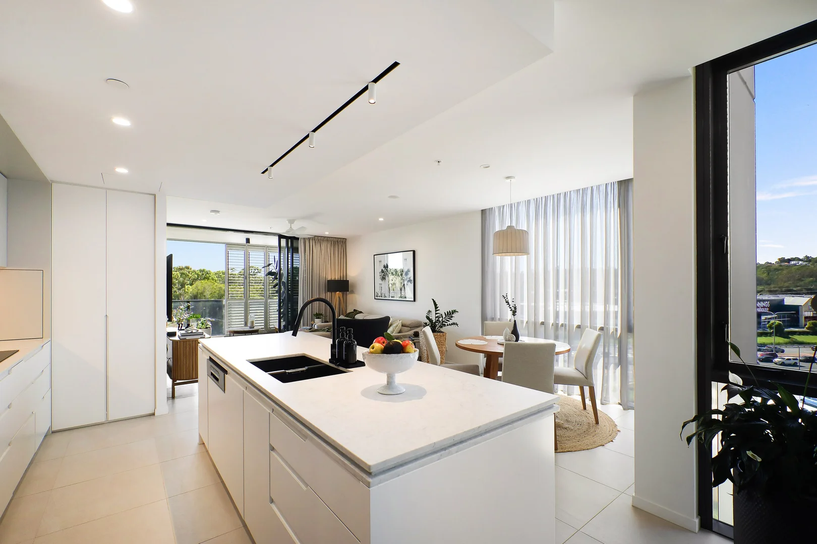 Additional image 3 of 19/20 Executive Drive, Burleigh Waters QLD 4220