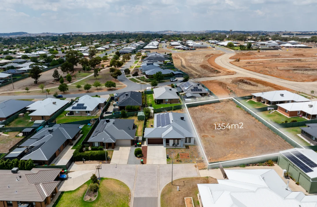 Additional image 2 of 6 Kanooka Place, Forest Hill NSW 2651