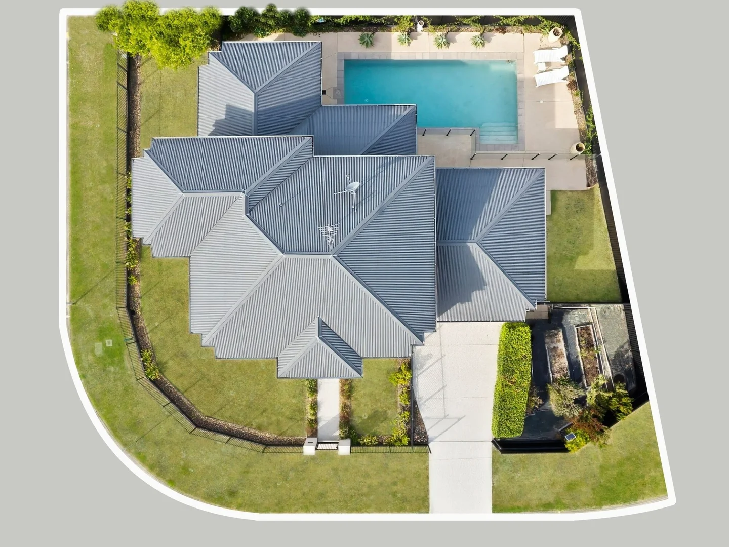 Additional image 3 of 75 Solander Esp, Banksia Beach QLD 4507