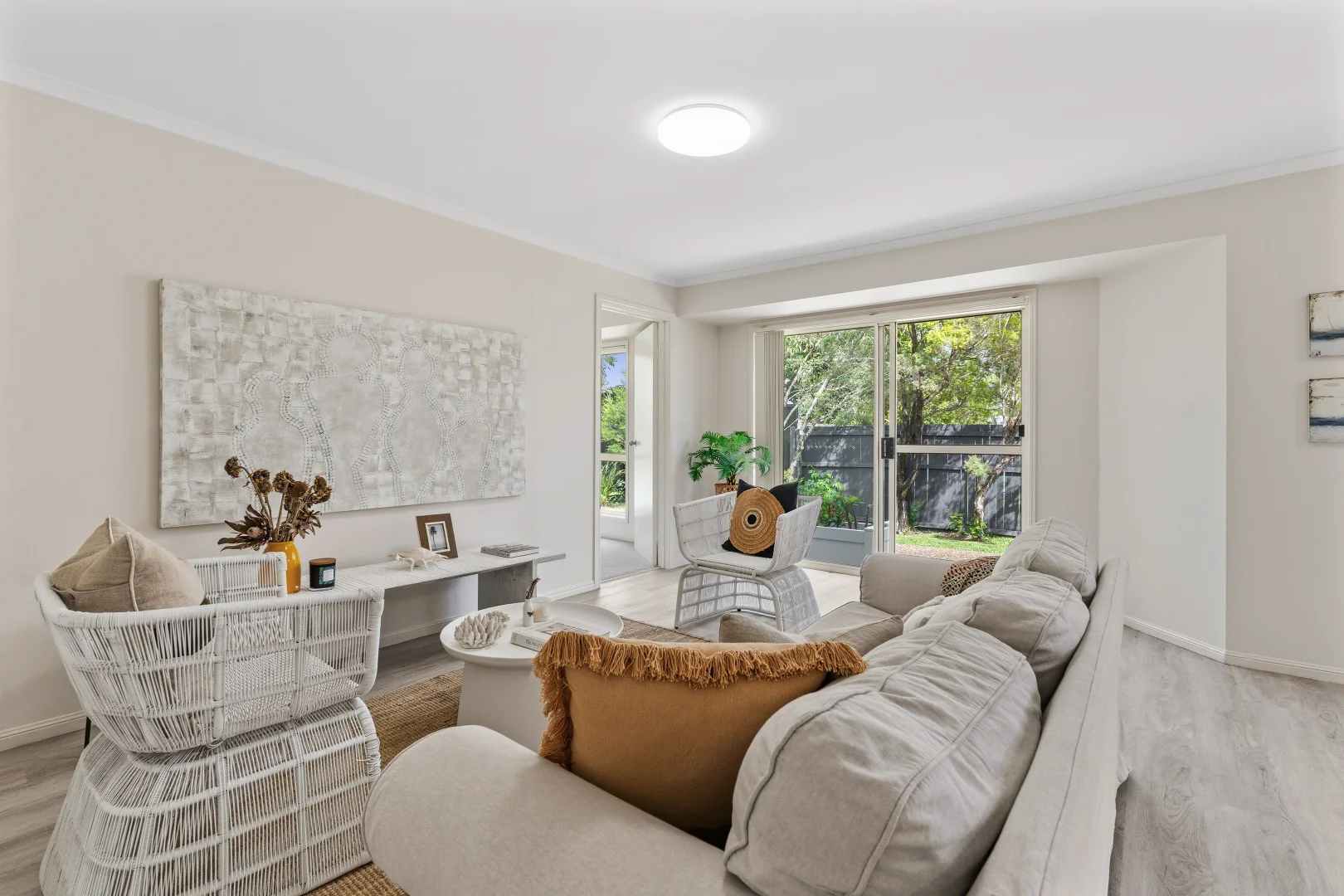 Additional image 8 of UNIT 1/4 Cowal Court, Elanora QLD 4221