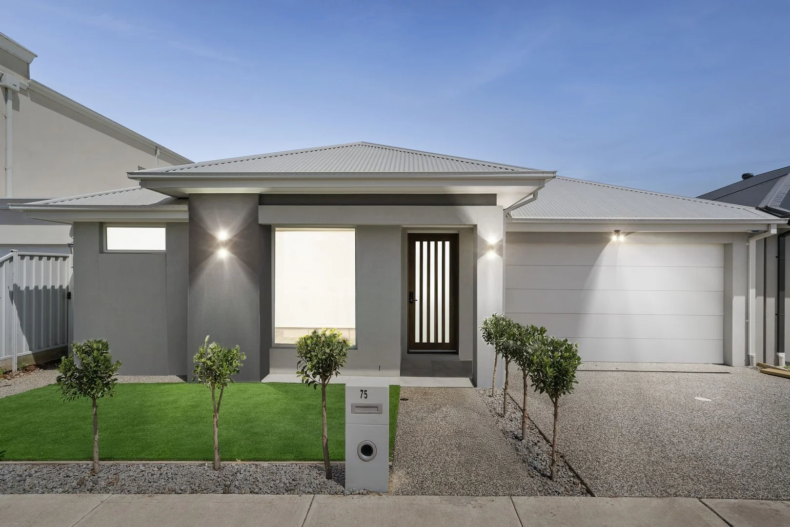 75 Paskas Drive, Fraser Rise VIC 3336