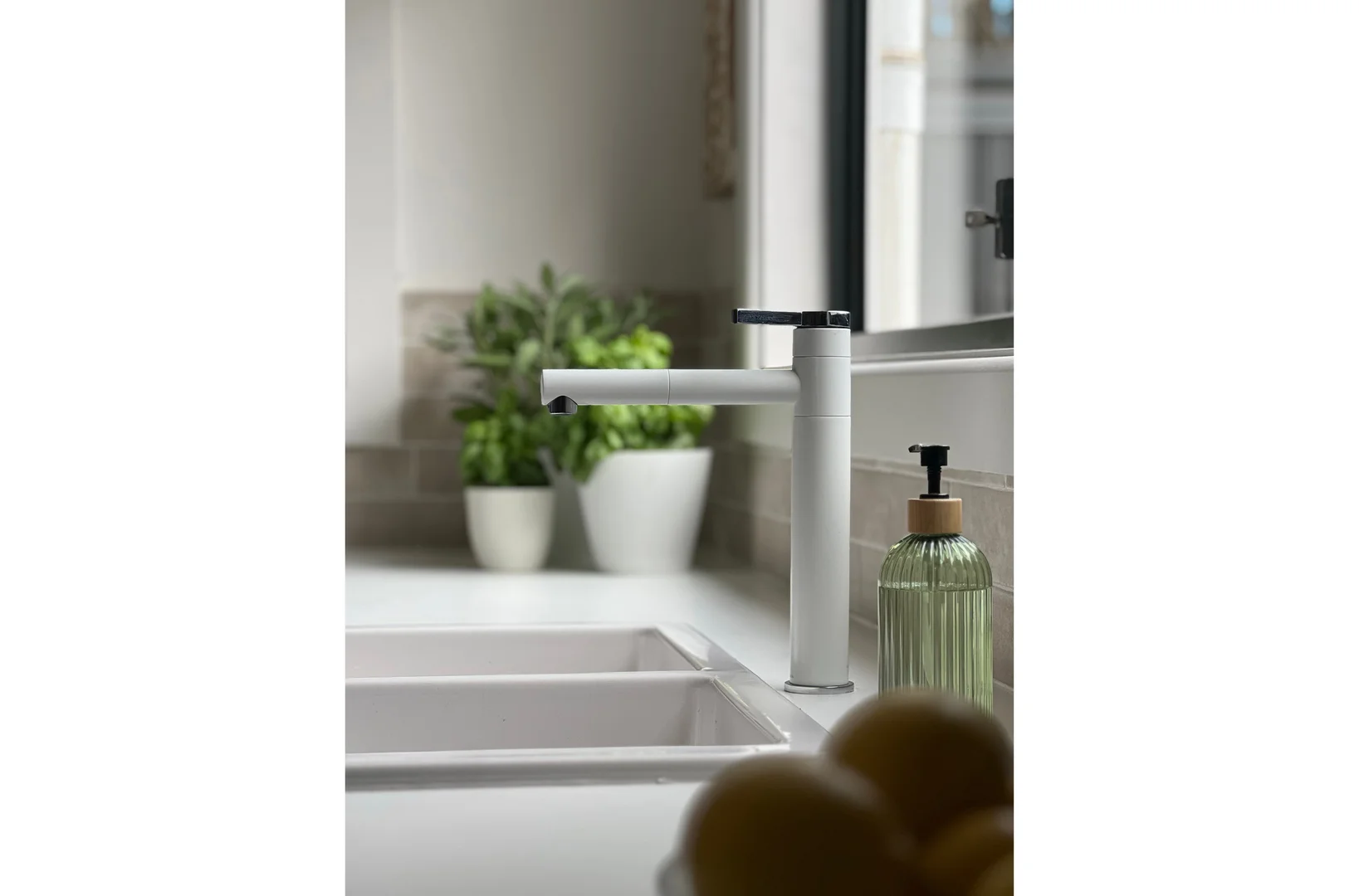 Additional image 12 of Foster VIC 3960