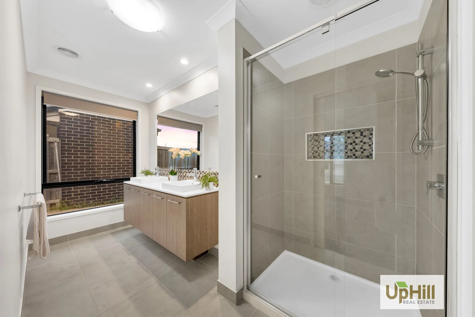 Additional image 9 of 4 Hollybush Avenue, Clyde VIC 3978