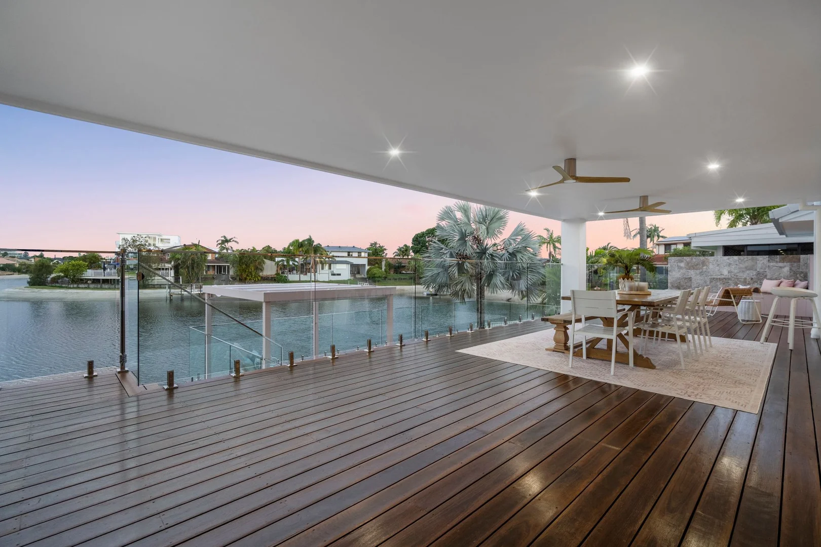 Additional image 24 of 210 Sunshine Boulevard, Mermaid Waters QLD 4218