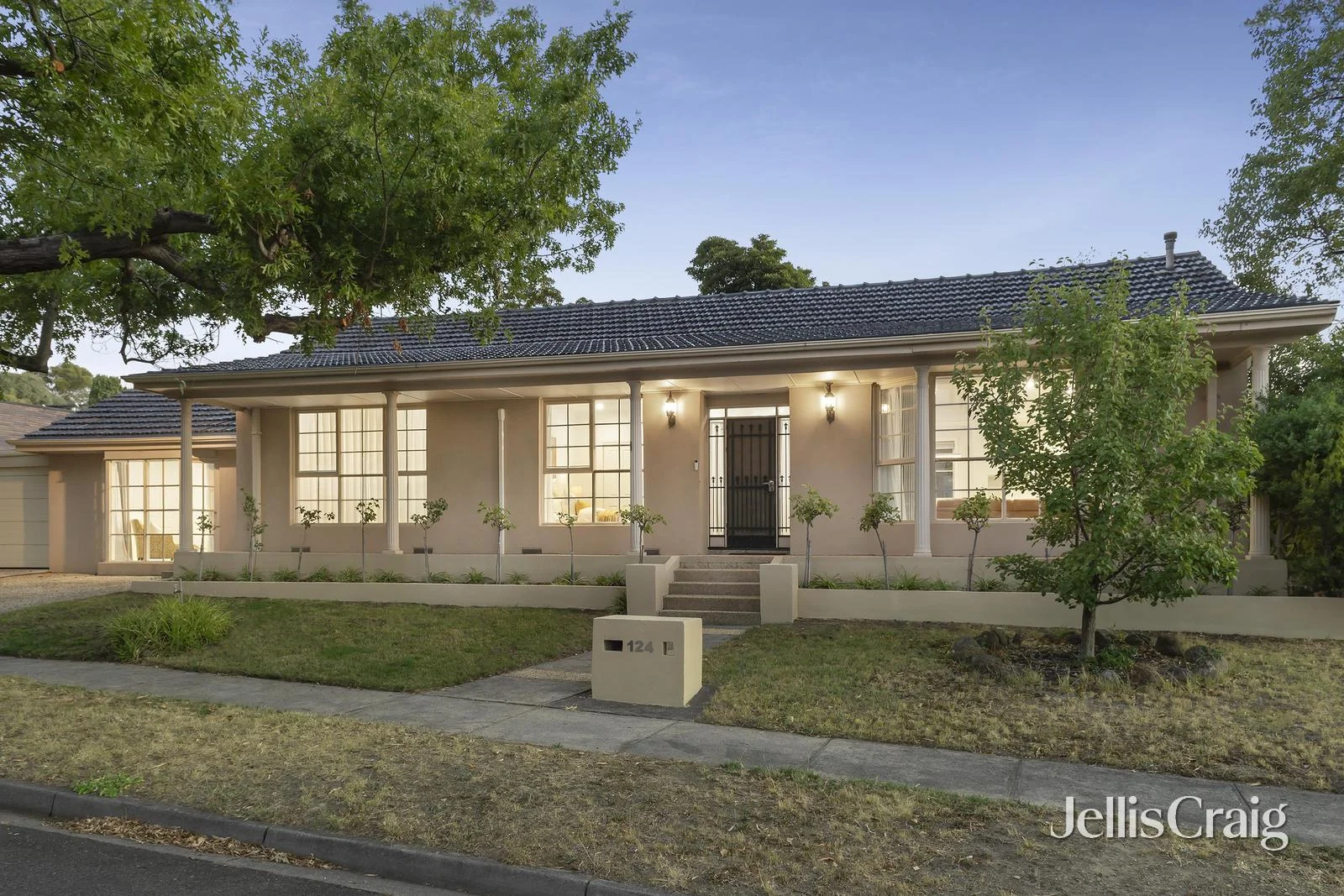 124 Swanston Street, Templestowe Lower VIC 3107