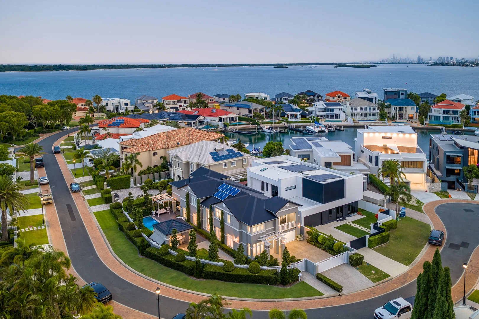 Additional image 26 of 8 Queen Guineveres Place, Sovereign Islands QLD 4216