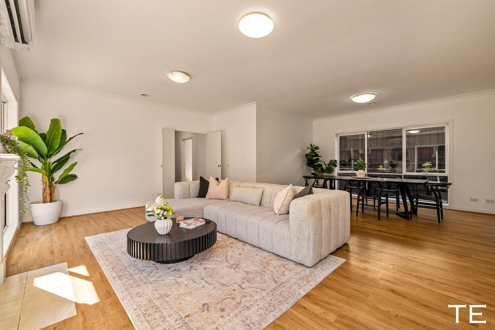 Additional image 2 of 11 Stevens Close, Kew VIC 3101