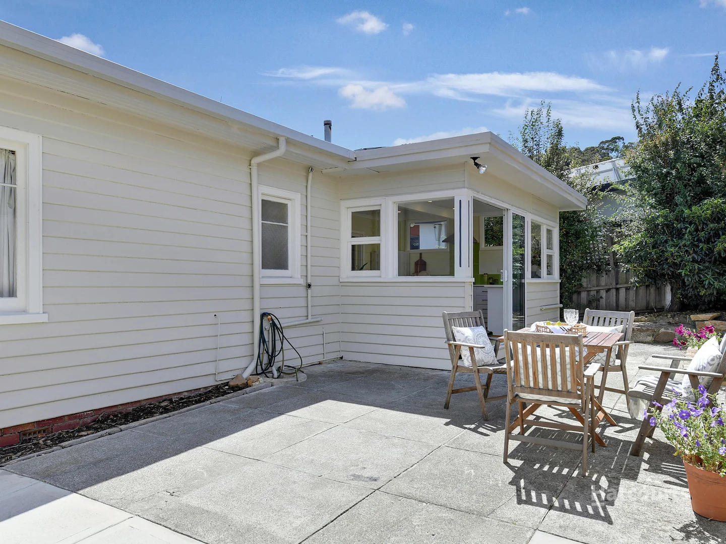 Additional image 23 of 23 Beach Road, Lindisfarne TAS 7015