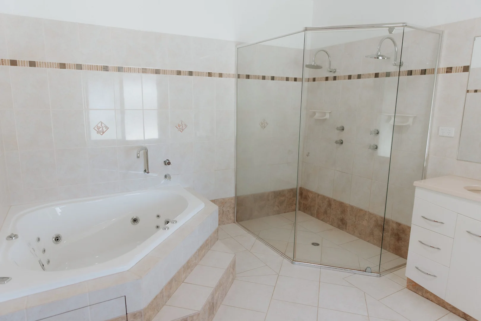 Additional image 4 of Mount Helena WA 6082