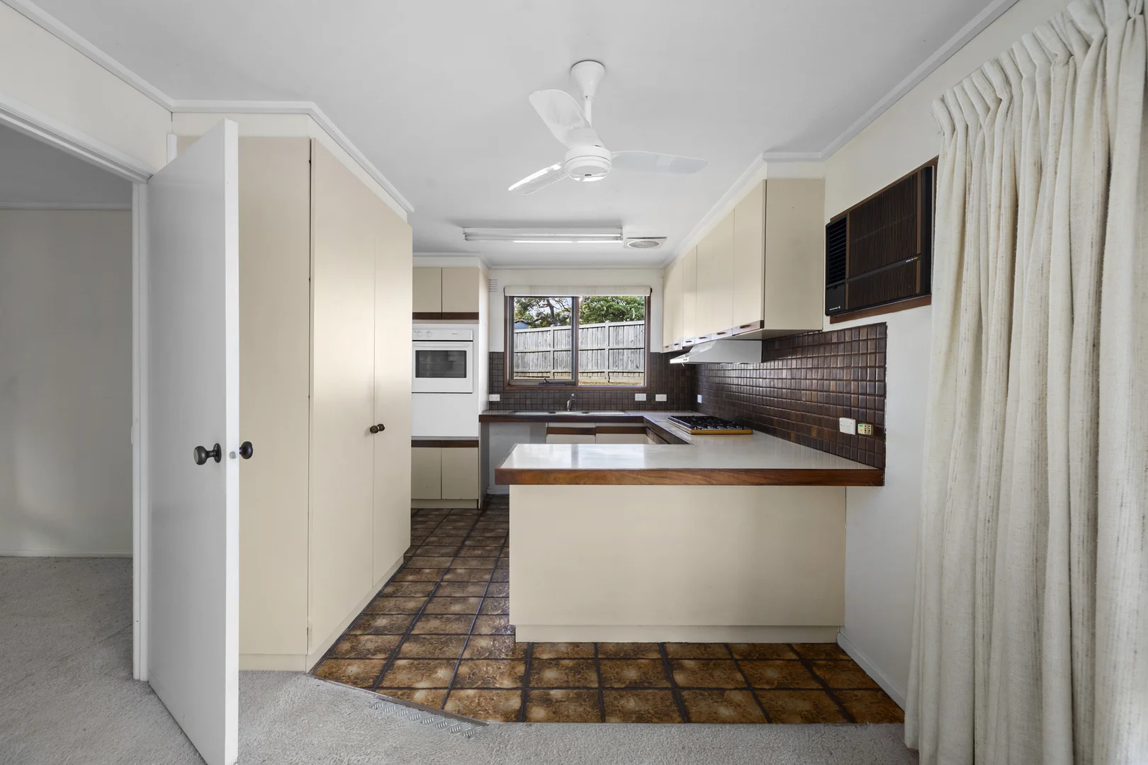 Additional image 5 of 1/30 Volitans Avenue, Mount Eliza VIC 3930