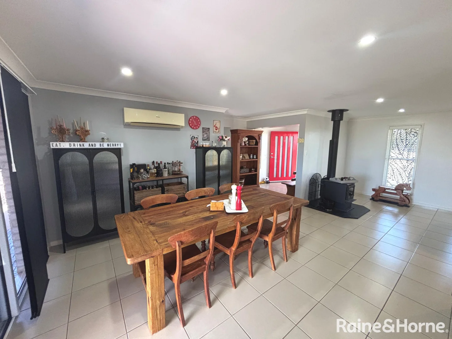 Additional image 25 of 94-96 Rosella Parade, Kingaroy QLD 4610