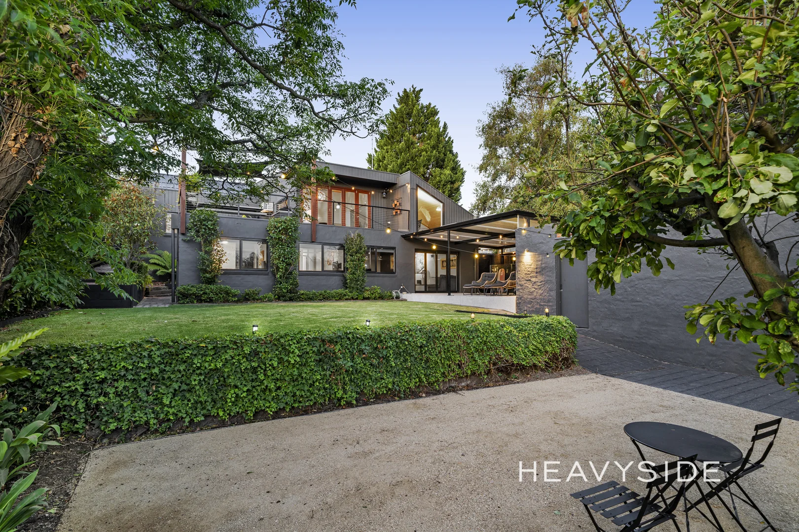 11 Sherwood Road, Surrey Hills VIC 3127
