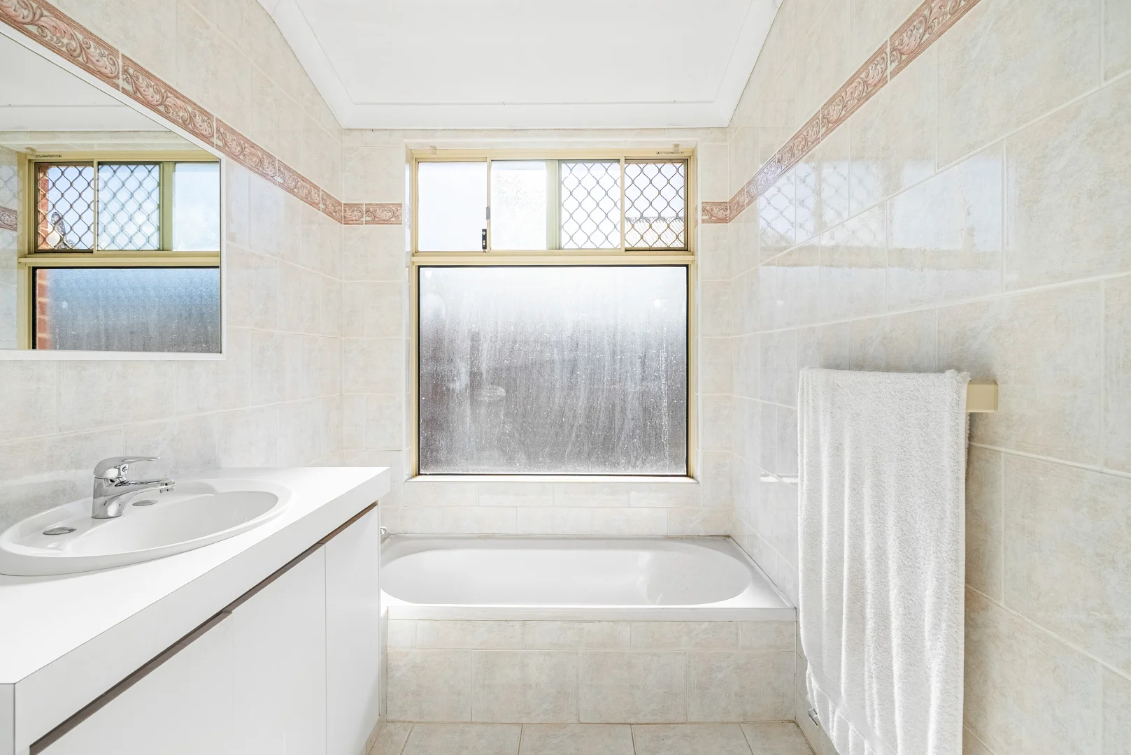 Additional image 25 of 3 Maplewood Green, Ellenbrook WA 6069