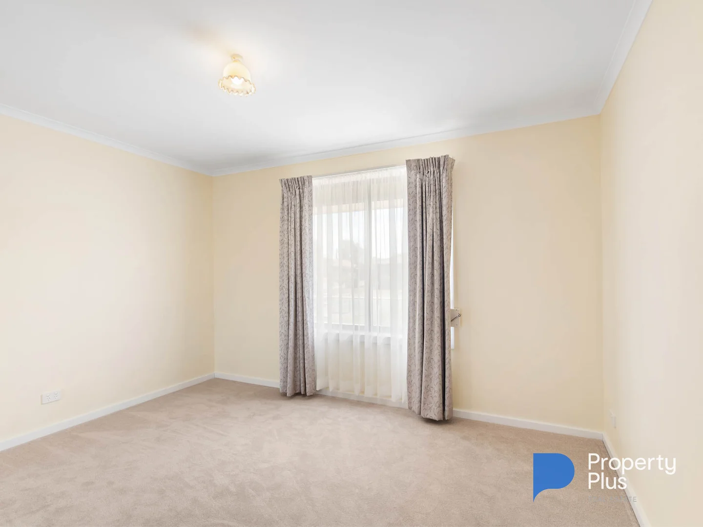 Additional image 4 of 1/17 Fraser Street, Rochester VIC 3561