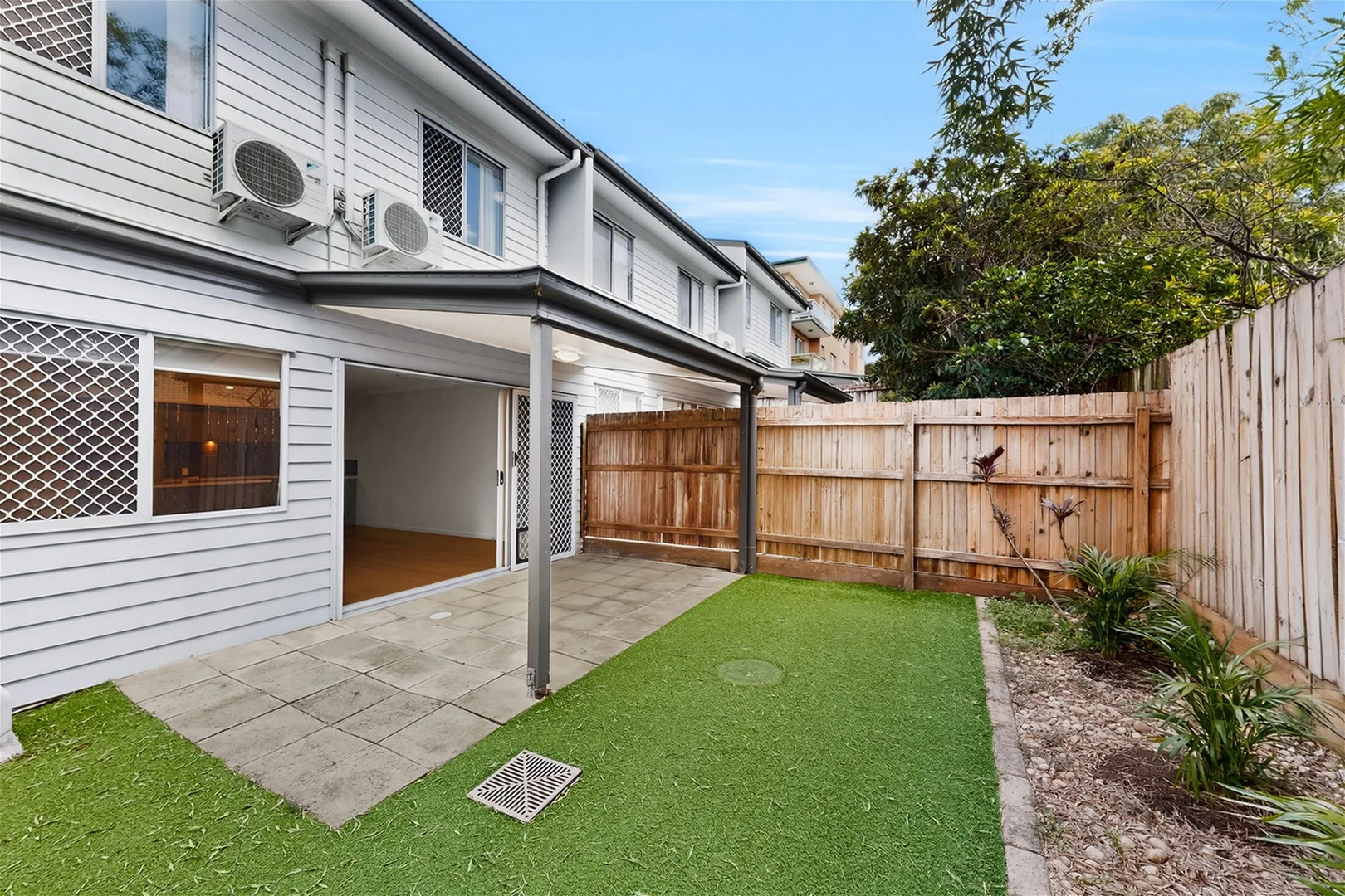 Additional image 6 of 8/16 Agnes St, Morningside QLD 4170