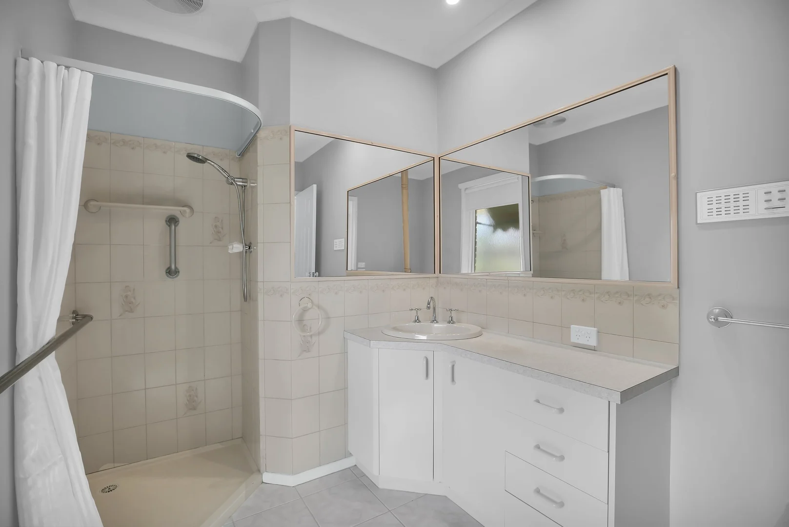 Additional image 7 of 11 Maple Way, Warragul VIC 3820