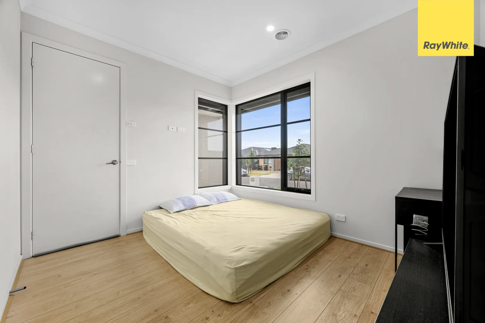 Additional image 2 of 14 Glenard Avenue, Strathtulloh VIC 3338