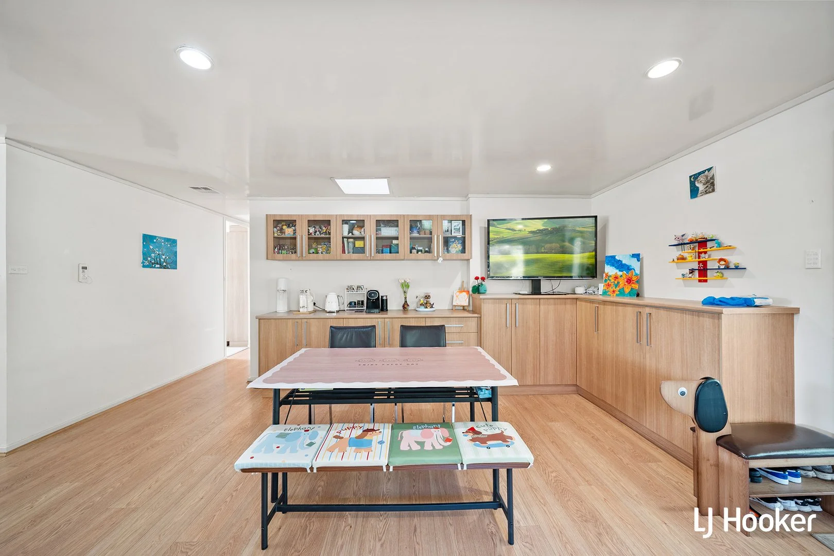 Additional image 10 of 7 Aurora Close, Mawson ACT 2607