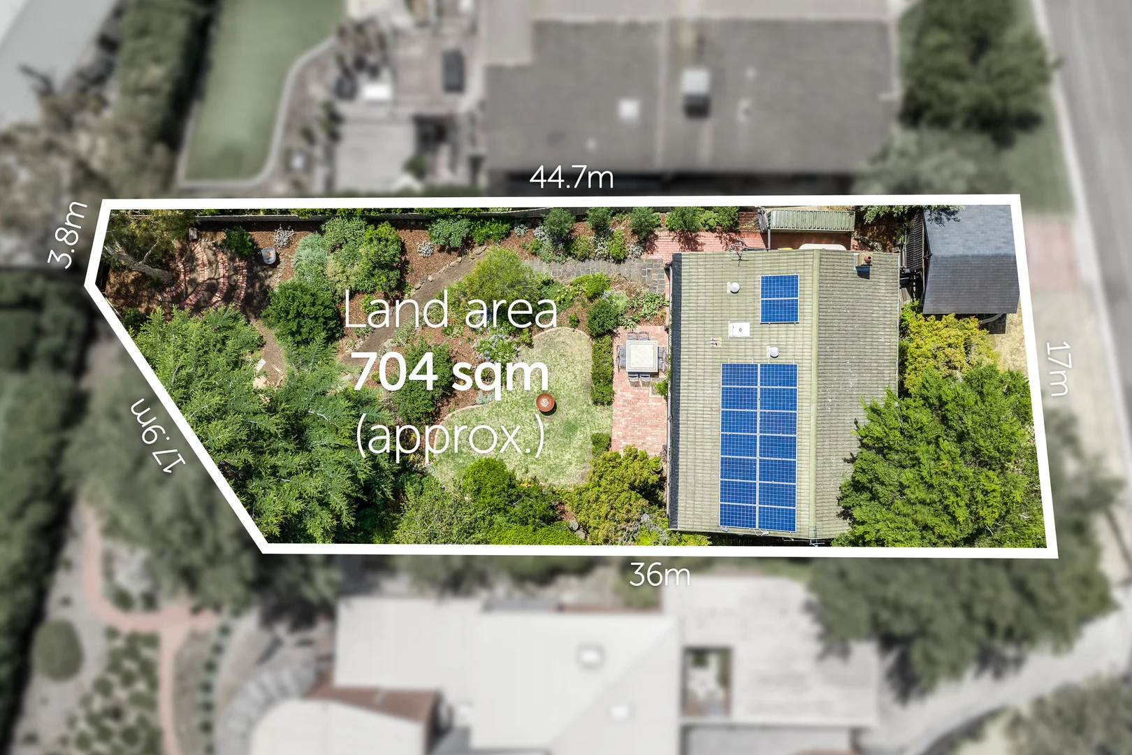 9 Tuxen Court, Highton VIC 3216