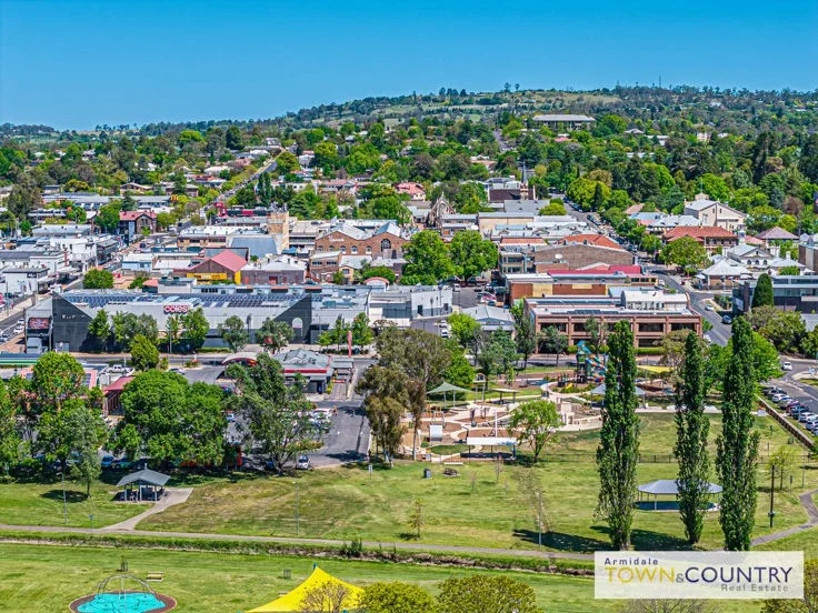 107B Kirkwood Street, Armidale NSW 2350