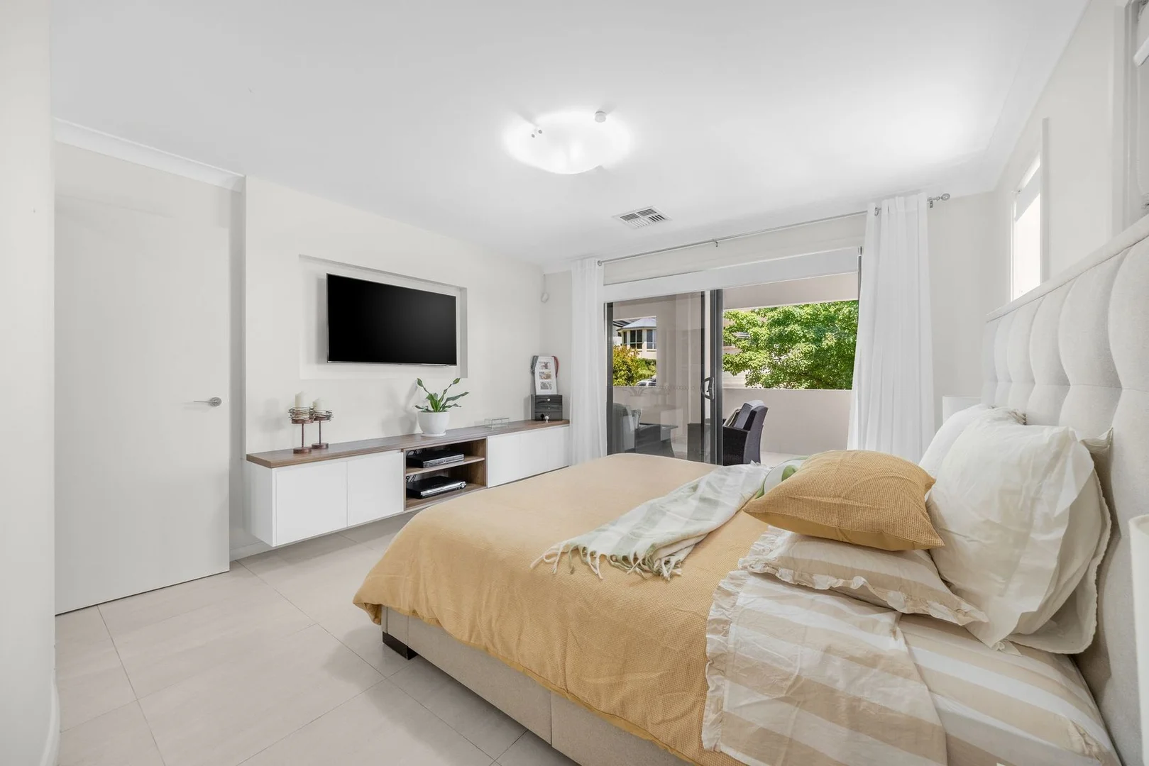 Additional image 7 of 209 Bicentennial Drive, Jerrabomberra NSW 2619