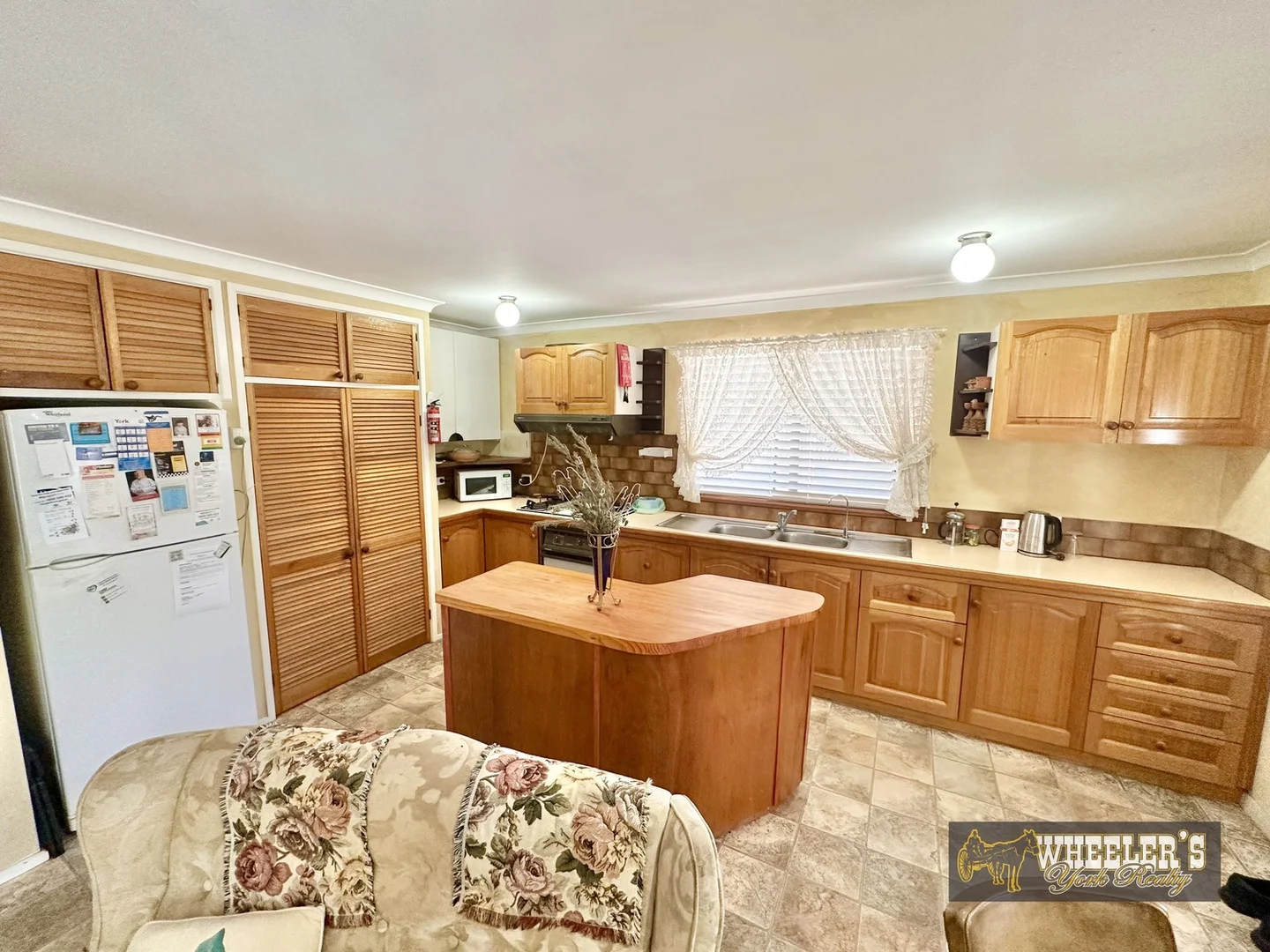 Additional image 8 of 27 Eleventh Road, York WA 6302