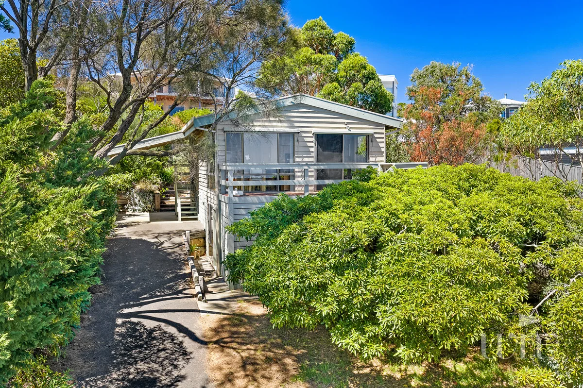 Additional image 2 of 8 Wonderland Terrace, Mount Martha VIC 3934