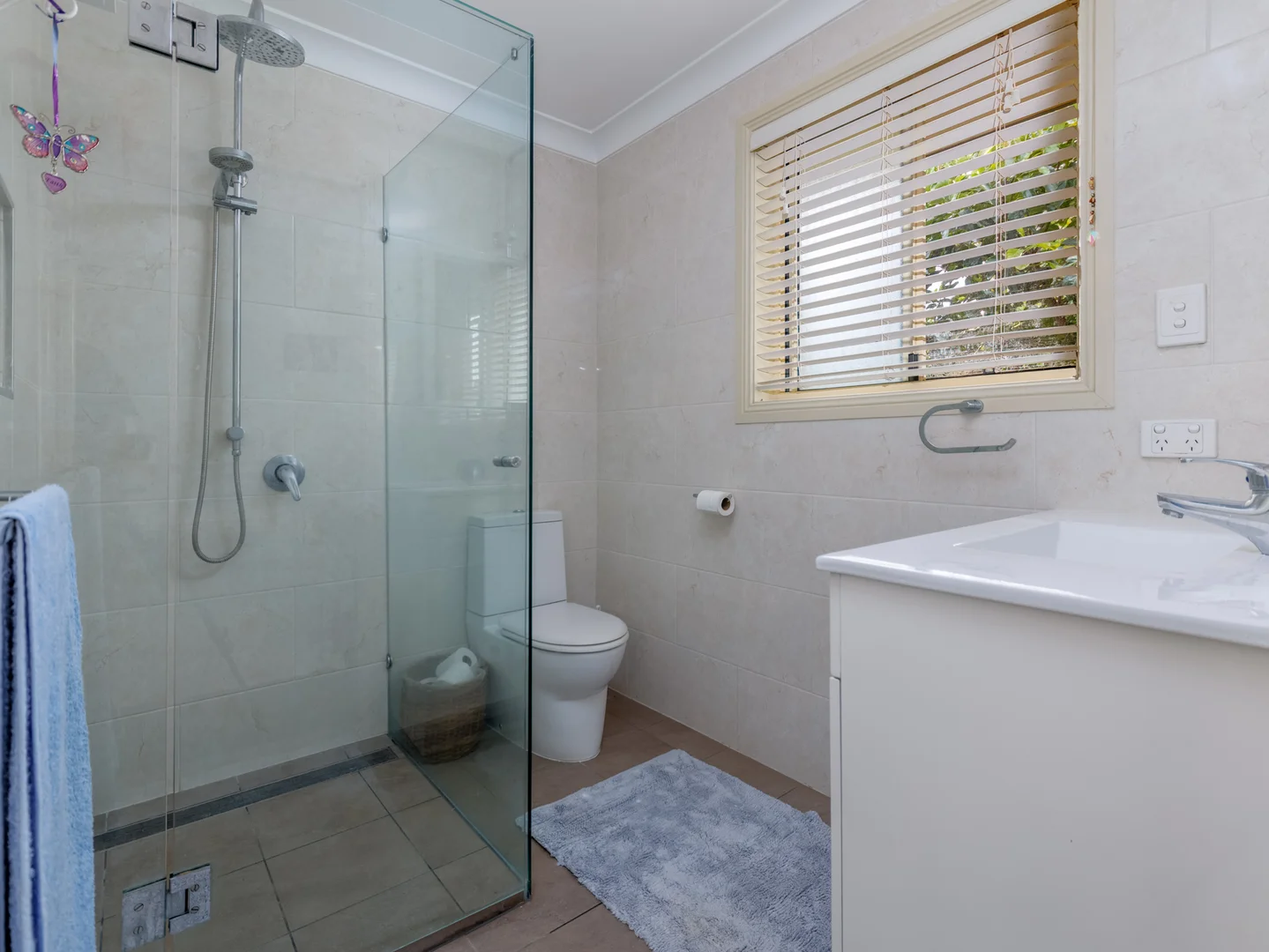 Additional image 11 of 3 BLUEFIN COURT, Elliott Heads QLD 4670