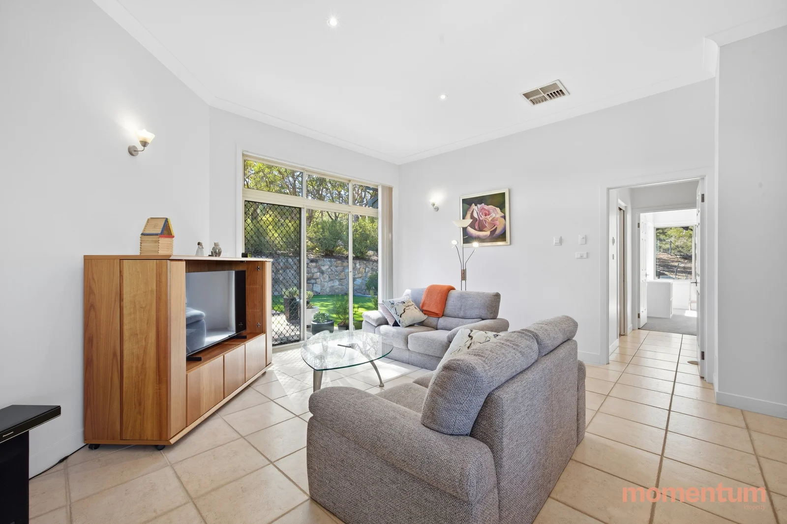 Additional image 11 of 37 Taylor Place, Greenleigh NSW 2620