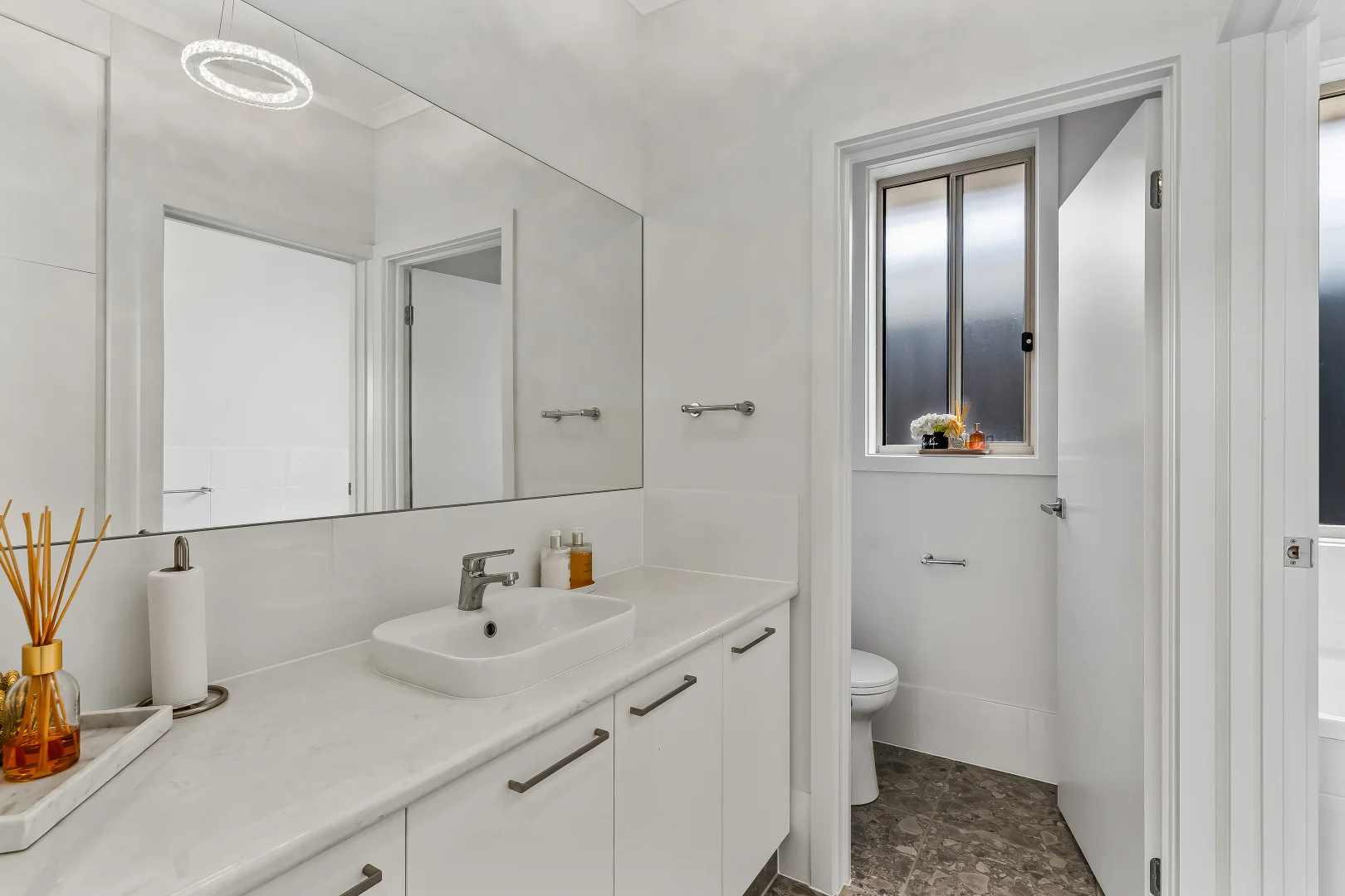 Additional image 10 of 12 Victoria Parade, Hindmarsh Island SA 5214