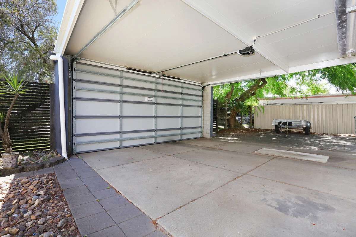 Additional image 24 of 8 Plover Avenue, Paradise Point QLD 4216