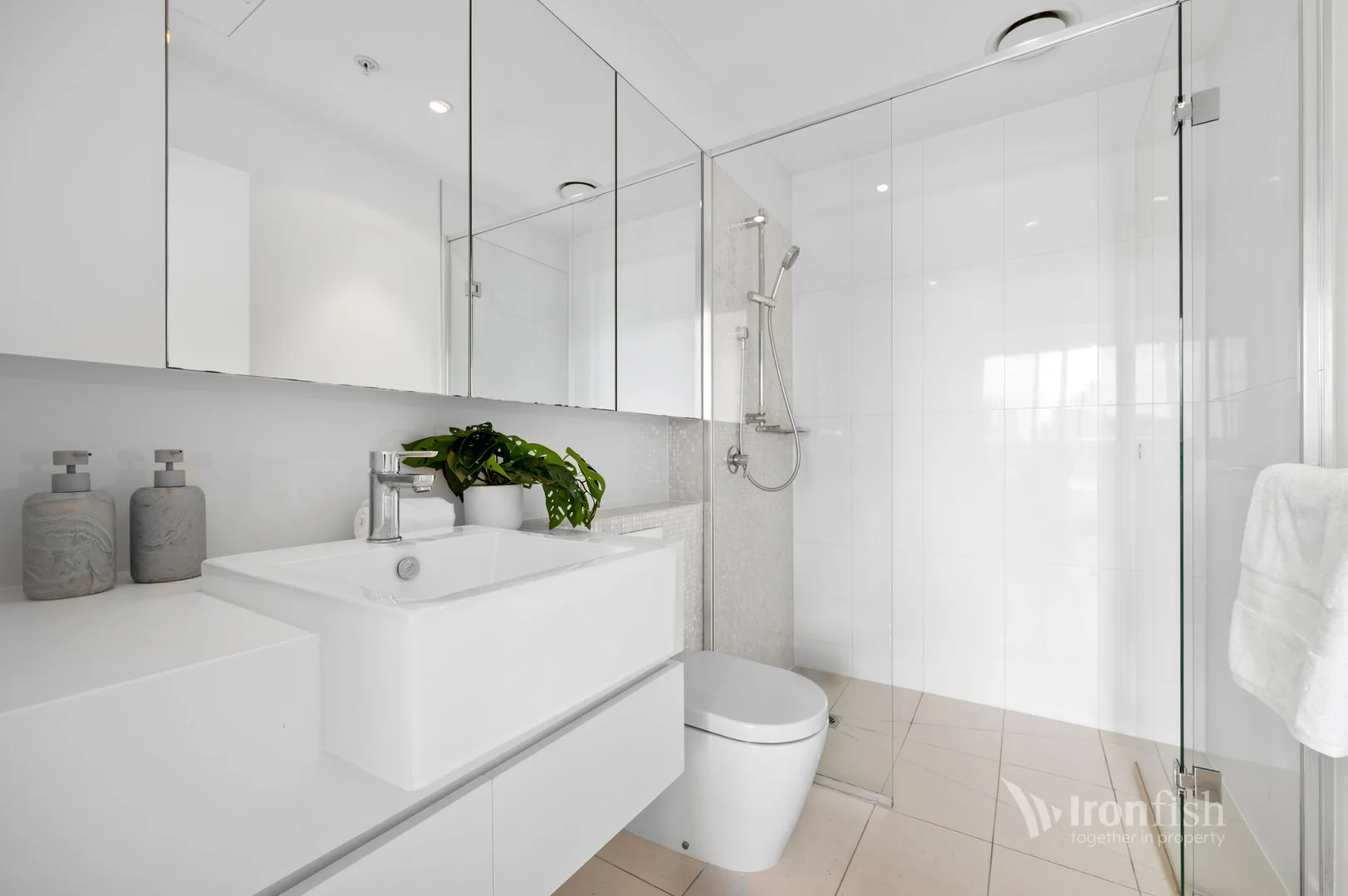 Additional image 12 of 2504/231 Harbour Esplanade, Docklands VIC 3008