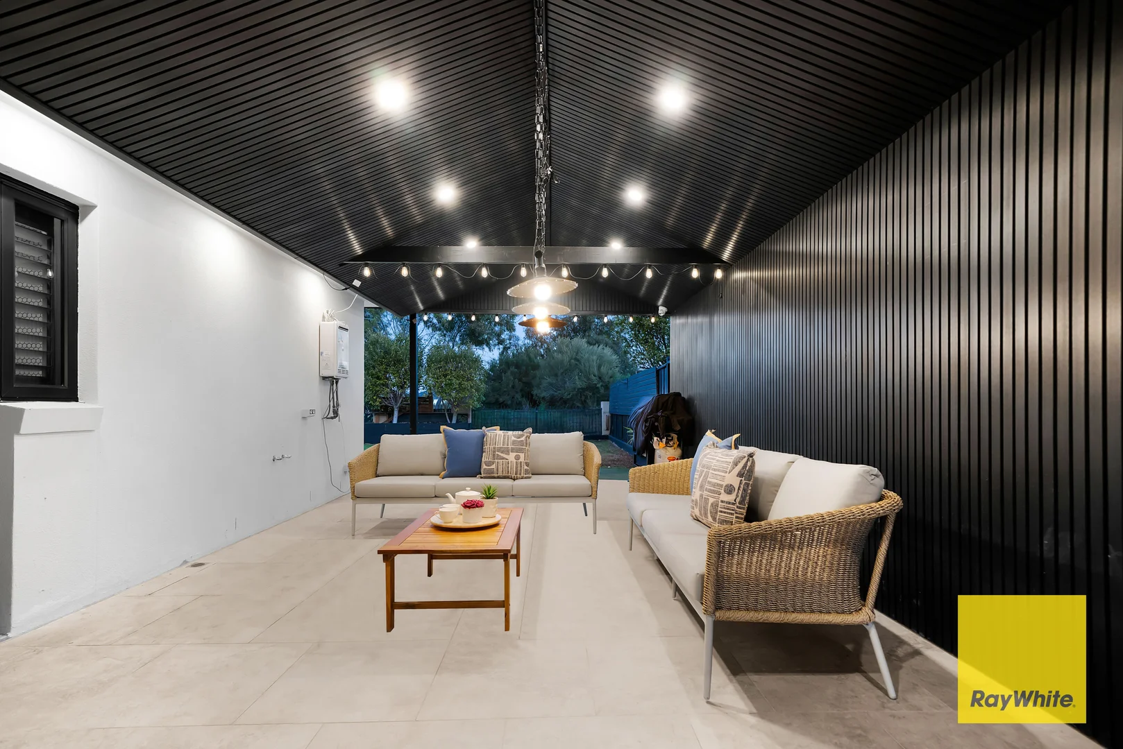 Additional image 31 of 33 Tournament Drive, Sanctuary Lakes VIC 3030