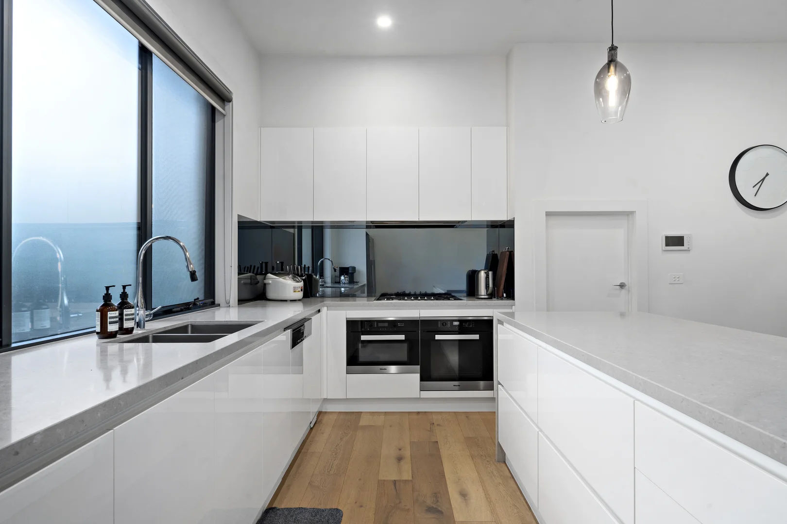 Additional image 4 of 1/4 Garden Road, Camberwell VIC 3124