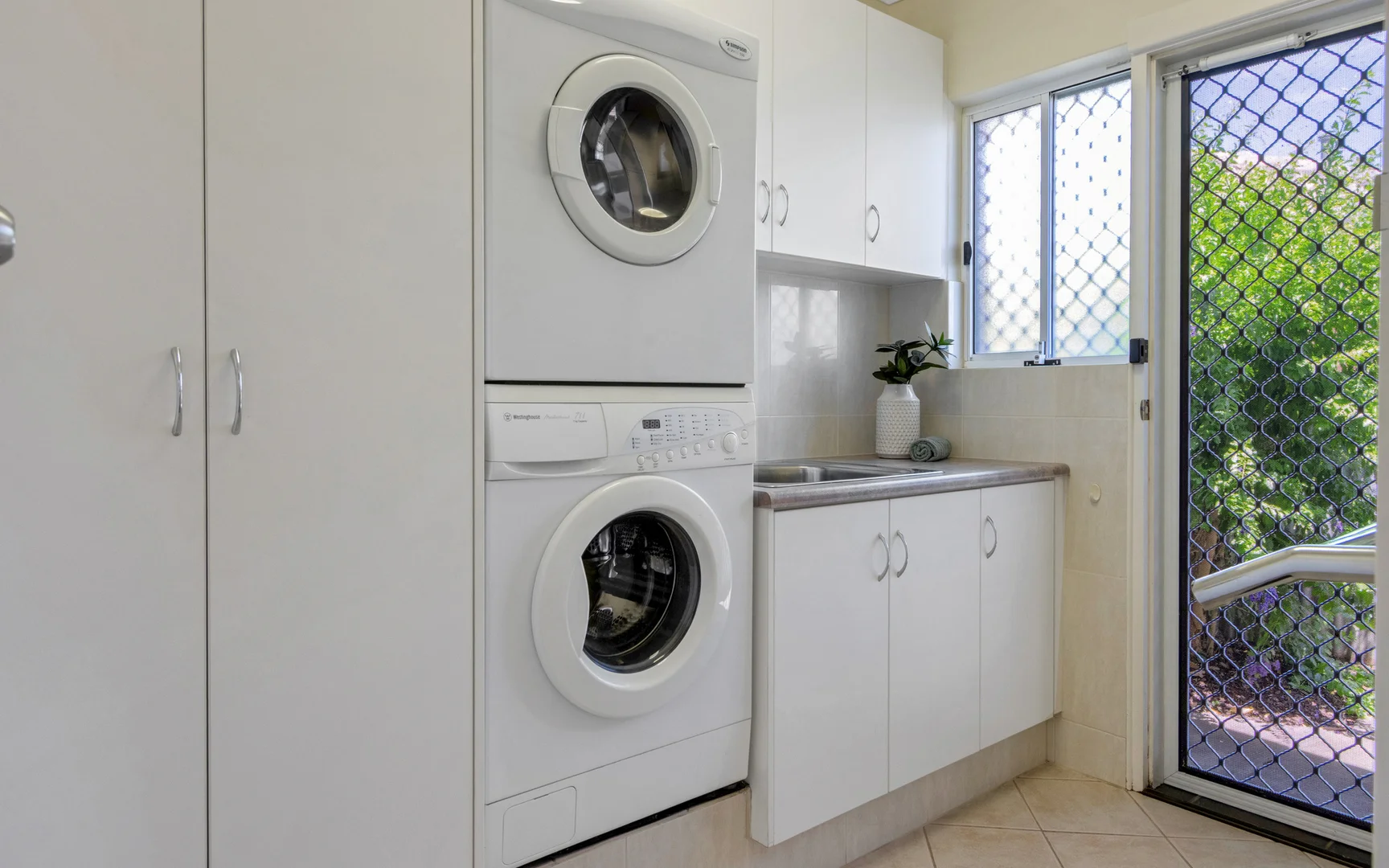 Additional image 13 of 4 McMahon Place, Seaton SA 5023